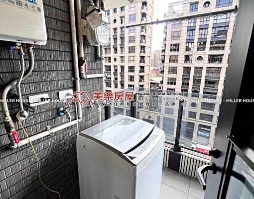 美樂*近昆陽MRT*屋齡新南港平面正一房有陽台*可寵*含車位 - Image 12