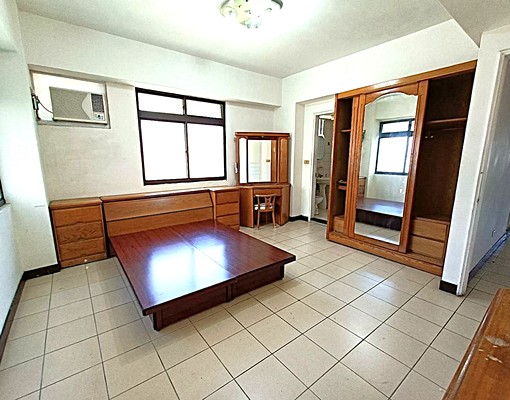丹鳳電梯四房~租金含管理費~可租補,入戶籍~社會住宅 - Image 10
