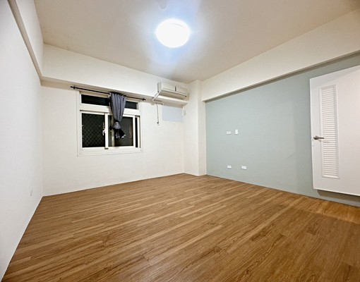 近上楓市場▶一層兩戶▶可租補戶籍▶三房大坪數 - Image 6