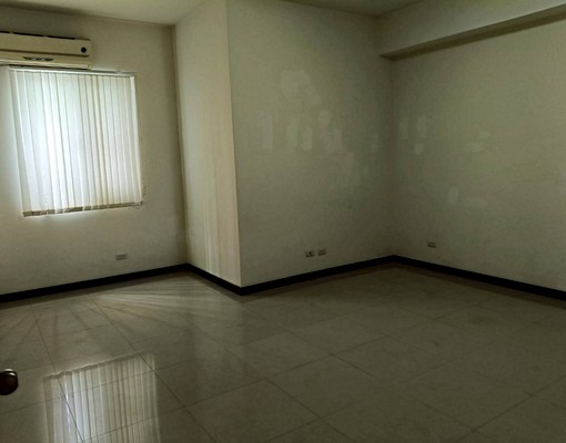 ★捷運幸福站★獨棟頭前住辦2樓★ - Image 4