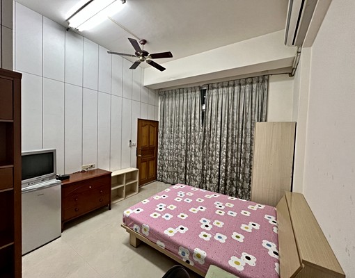 廣東路崇蘭國小旁-頂級別墅型雅房一樓兩戶 - Image 10