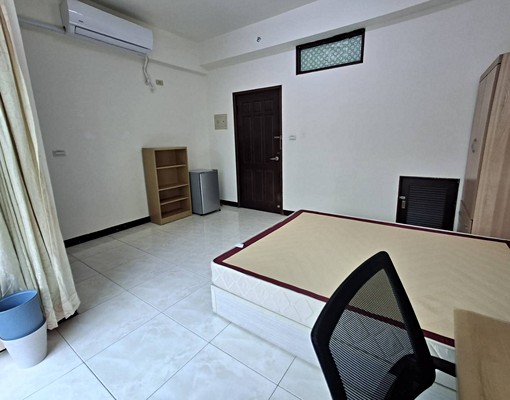 🈵東區近成大/大雅房家電齊全(衛浴.大露台專屬)🈵 - Image 2