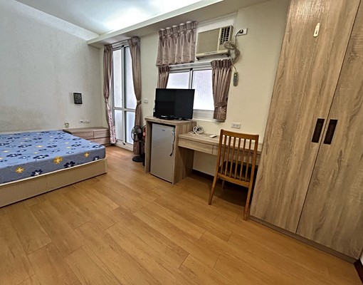 高師大絕美獨立陽台分租套房 - Image 5