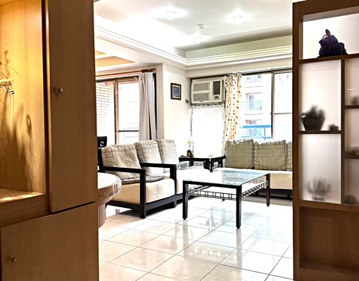 光明國小周邊社區4改3房車~可入戶籍，可租補~ - Image 2