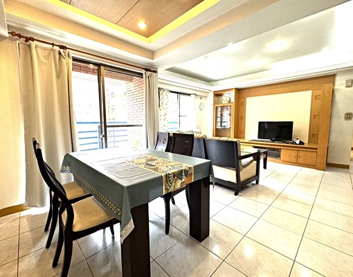 光明國小周邊社區4改3房車~可入戶籍,可租補~ - Image 6