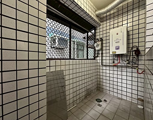 林森路公寓三房歡迎家庭、上班族、公司行號承租 - Image 7