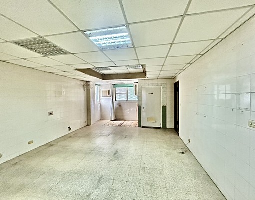 五甲/自強夜市商圈精華地段電梯透天正7樓大地坪金店面 - Image 3