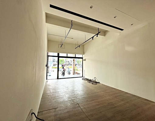 正博愛路上｜近捷運後驛站｜透天店面 - Image 3