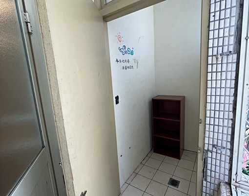 步行頂溪捷運5分鐘,寧靜陽光套房 - Image 7