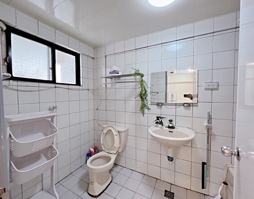 內湖瑞光路內科採光套房有陽台 - Image 16