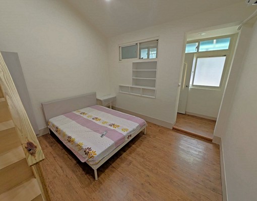 永寧街全新裝潢透天可租補歡迎外國人 - Image 7