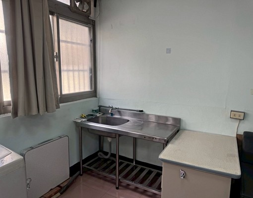 獨洗含網水大套房 - Image 13