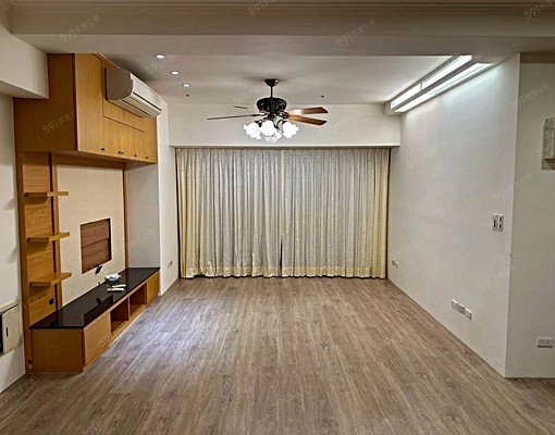 環遊市晶華館~家樂福北新國小七張商圈~電梯3房24管理另平車 - Image 1