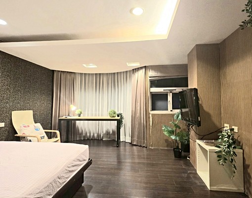 忠孝敦化站🏡代收垃圾可貓含水網電梯美套 - Image 1