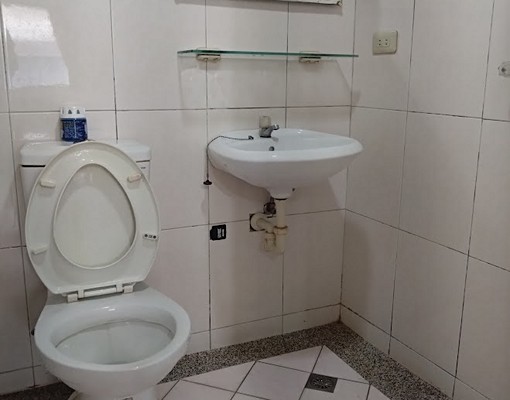 很大間~套房【中科大~中教大】【有~對外窗】【有~電梯】 - 591租屋網 - Image 2