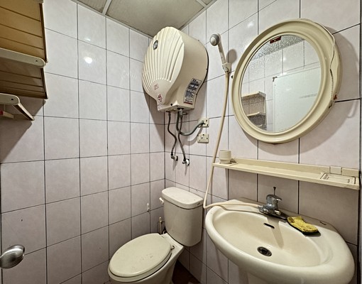 剩最後一間★新民街超優舒適套房★離學校近可租屋補助 - Image 4