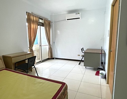 區公所捷運中正路華中街口明亮大雅房~限女性 - Image 1