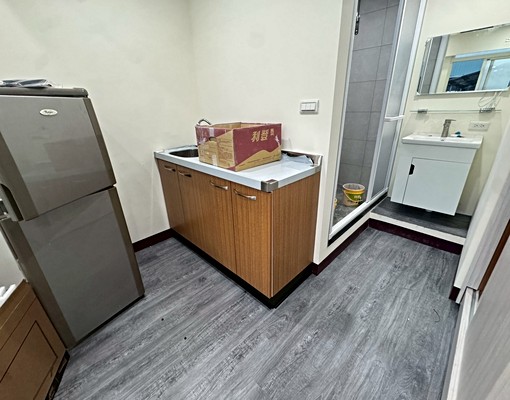 急租即住🏡正大湳市場旁全新套房可租補可寵🏡陽台獨洗可戶籍 - Image 4