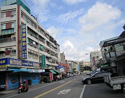 近高應大交通便利(全新家俱電) - Image 17