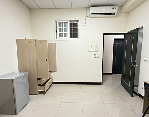 遠百AI智慧園區套房(台電獨立電表***無對外窗) - Image 1