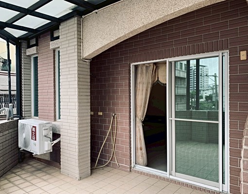 🏠【善化成功路｜套房出租｜含陽台&家具｜生活機能強】 - Image 4