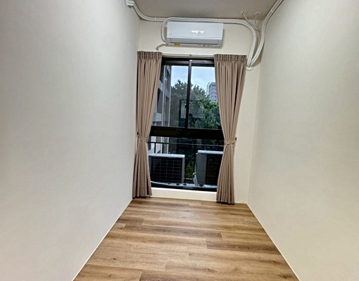 八擴超便宜可寵兩房車 - Image 4