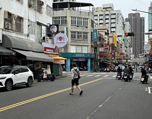 三多商圈捷運質感電梯美套房 - Image 10