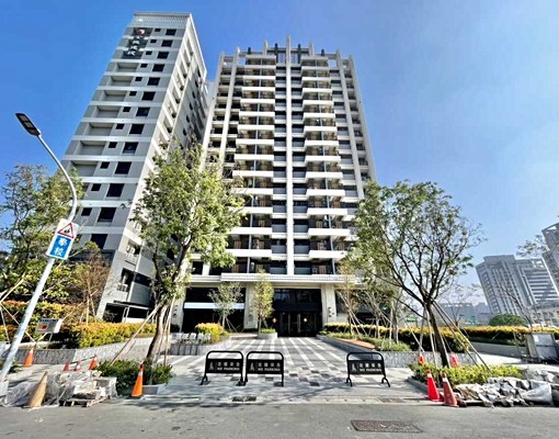 高大特區#微美居御金特區#全新未住三房+平車生活機能優 - Image 14