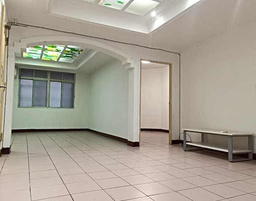 (可租屋補助報稅工作室)展演中心家庭3房 - Image 1