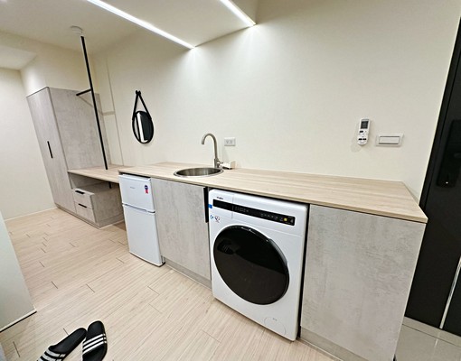 全新全配大套房~台中高鐵站旁~設計師~美 - Image 8