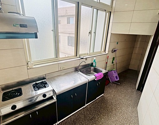 稀有可補助★廚房套房★更寮腳★國防大學★僑愛新村★建國工業區 - Image 3
