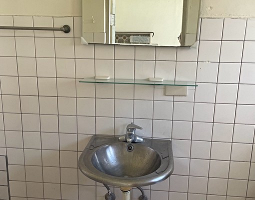 後驛高醫15米路透天金店門口停車高CP值店住 - Image 14