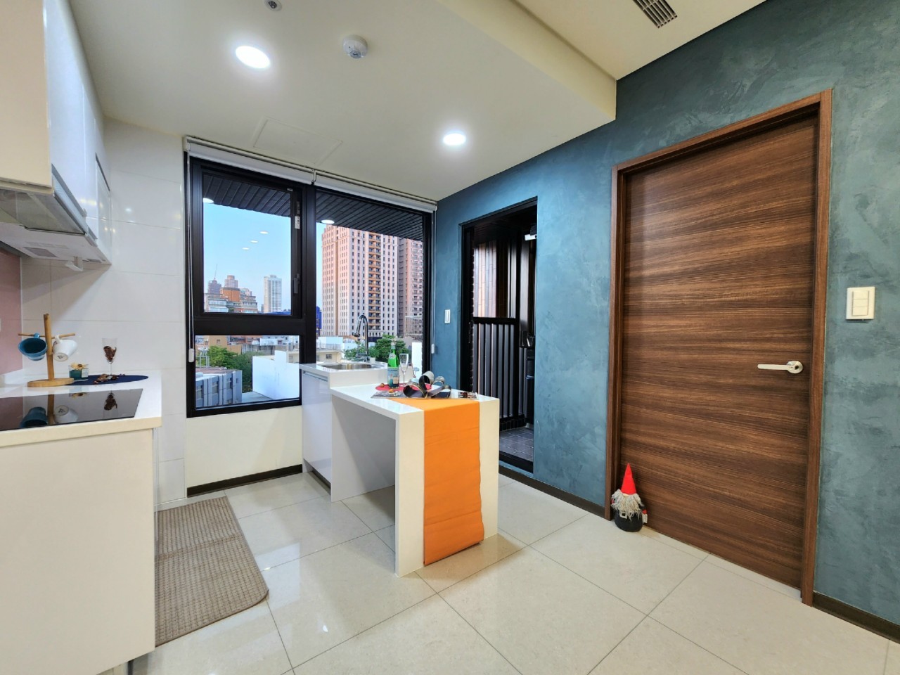 🍎樂福專簽🍎博克萊朝北綠意2房休旅車位