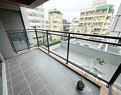 🔥富宇松禾苑🔥溫馨裝潢大三房⚡空間大好裝潢🏡可租補戶籍 - Image 7