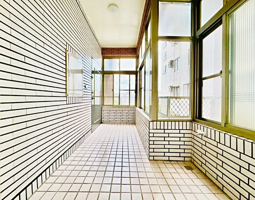 鼎山商圈獨層寬敞大四房(可租補) - Image 14