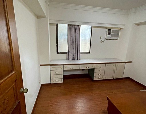 🌸免仲💥中興凱旋門💥大里3+1房💥台水台電💥可租補 - Image 3