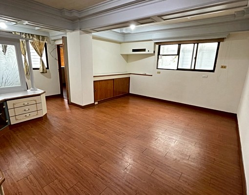 🌸免仲💥中興凱旋門💥大里3+1房💥台水台電💥可租補 - Image 2