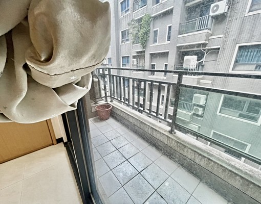 出租【春虹日出】3+1房 - Image 4