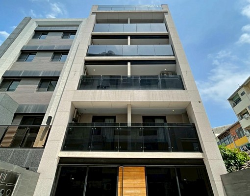 【逢甲大學】｜文旅風電梯大套房｜雙租補｜機車位｜子母車 - Image 1