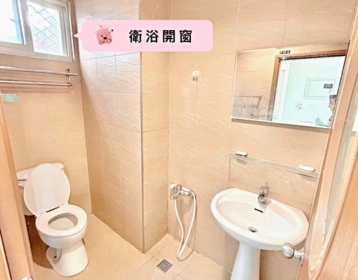 北區電梯類一房一廳✨有自己的專屬小露台🌞🌻近中教大 - Image 3