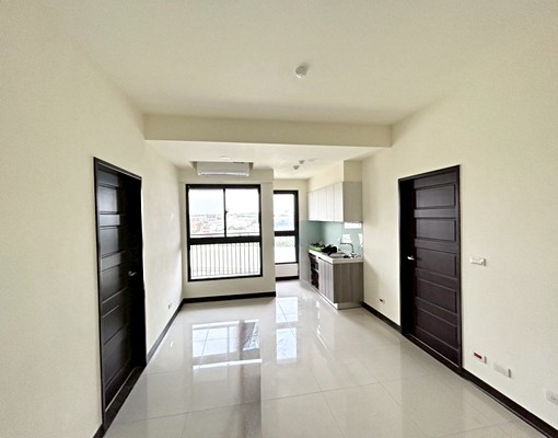 💕🌷好市多~2房電梯華廈有車位~機能佳新房~傢俱可談 - Image 1