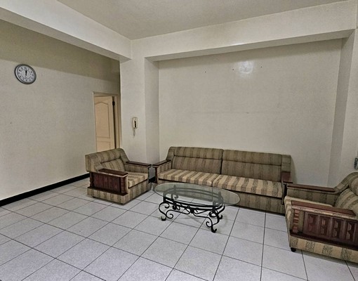 👍近體育場、台南大學-樓寓二樓採光3房👍可戶籍、租屋補助 - Image 1