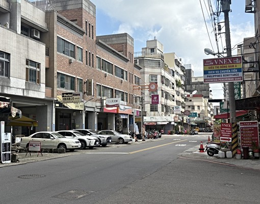 台中市西屯區東海清境套房-- - Image 2