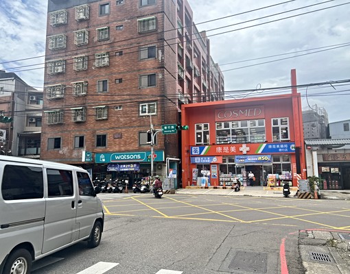 近中壢車站~二樓對外窗套房 - Image 1