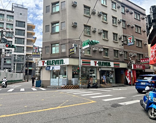 近中壢車站~二樓對外窗套房 - Image 4