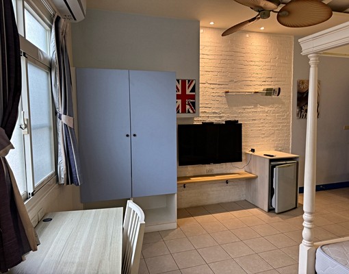 東區套房，富農街上，生活機能佳 - Image 3