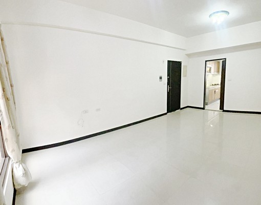 三房方正採光冷氣平面車位 - Image 3