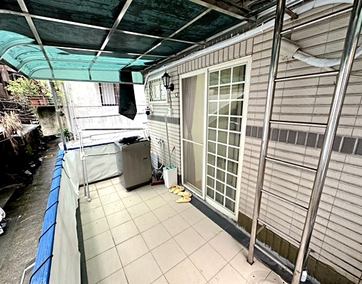 西門透天套房/家具全/含水費及網路 - Image 7