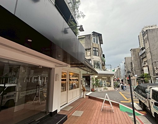 東區統領潮街金店 - Image 3