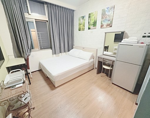 電梯大樓可租屋補助有垃圾代收採光好大坪數一房一廳 - Image 1